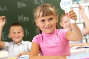 Ученые выявили особенности изучения детьми разного возраста английского языка
